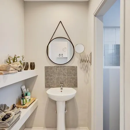 Old Town Luxury Velvet עיר רודוס