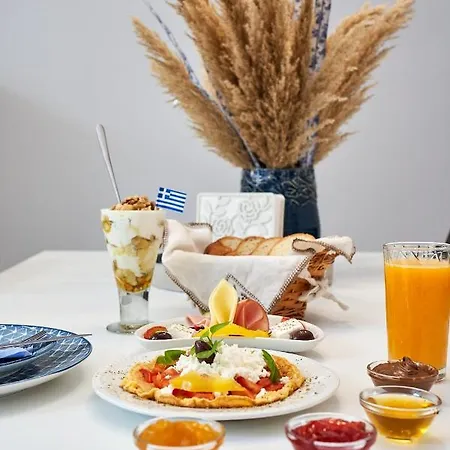 Old Town Luxury Velvet Apartment *